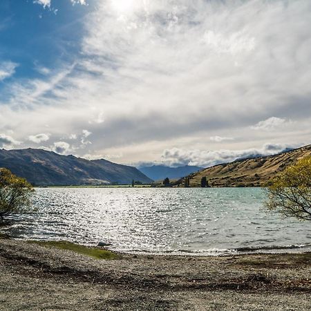 Mt Gold Glamping Hotel Wanaka Buitenkant foto