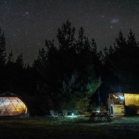 Mt Gold Glamping Hotel Wanaka Buitenkant foto