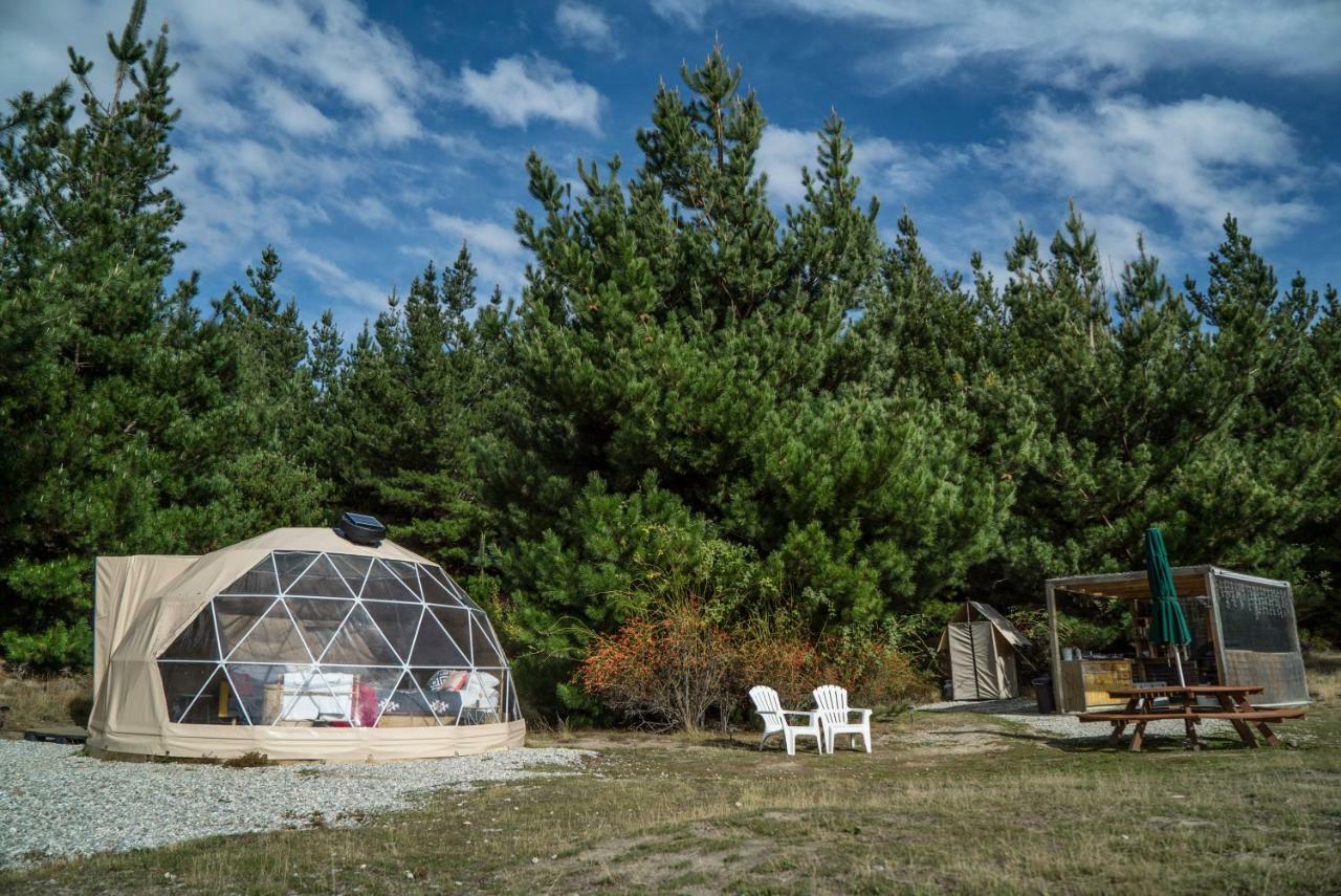 Mt Gold Glamping Hotel Wanaka Buitenkant foto